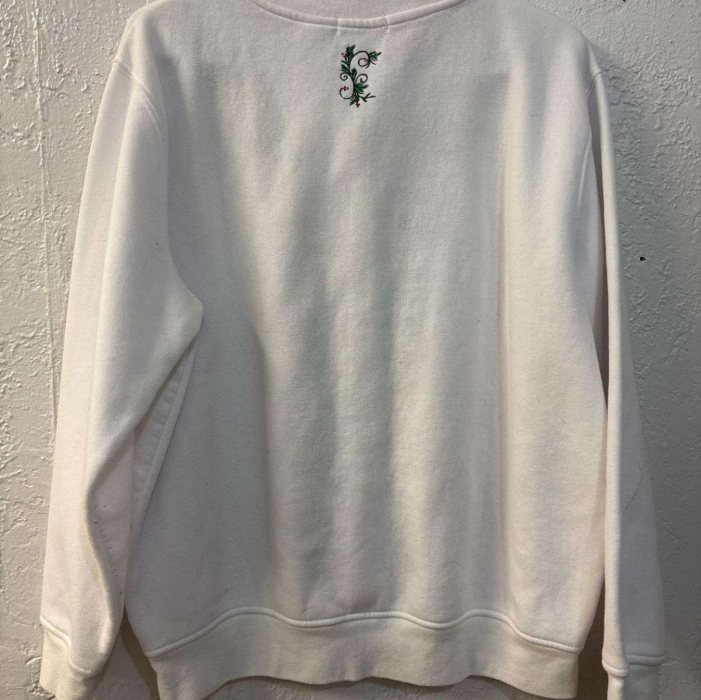 Hasting & Smith Women's Holly Green Button Down Embroidered Sweater Christmas - Picture 4 of 6